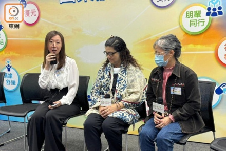 孫太(右)及阿芝(中)講述自身經歷。(林隆輝攝)